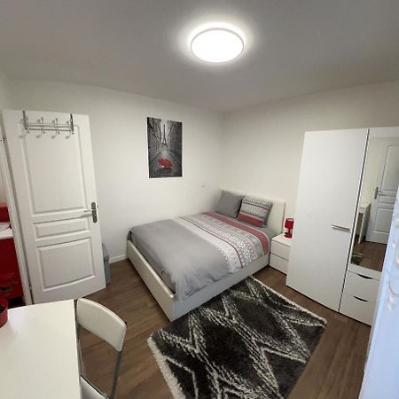 2 Pieces Proche Du Centre Paris 15 Min Apartment Rosny-sous-Bois Exterior photo