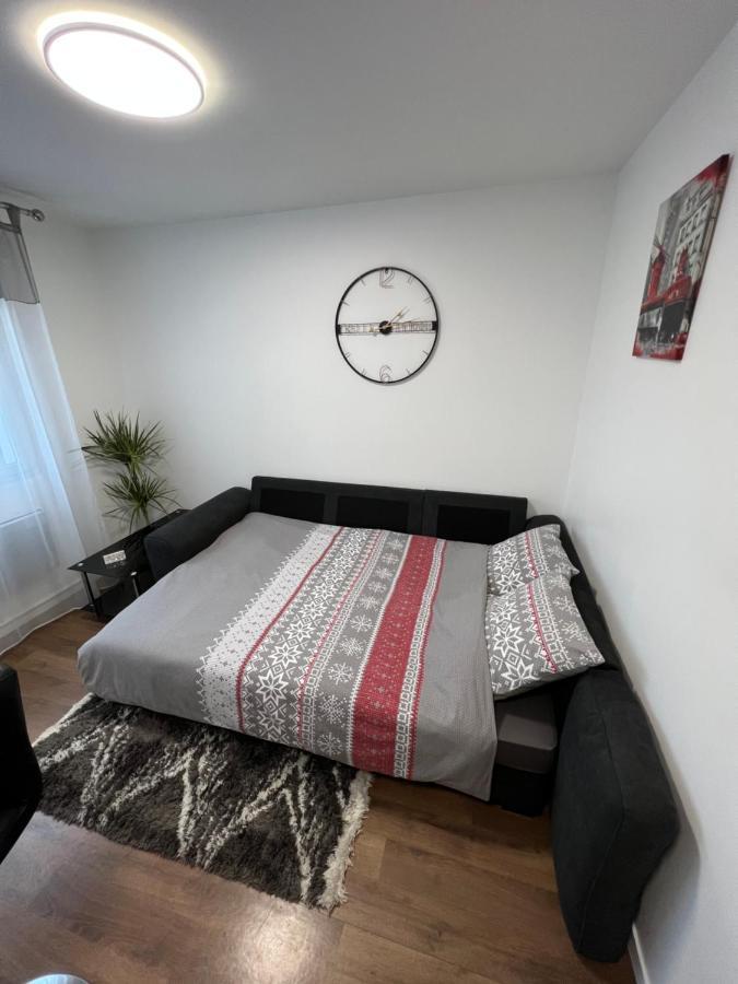 2 Pieces Proche Du Centre Paris 15 Min Apartment Rosny-sous-Bois Exterior photo